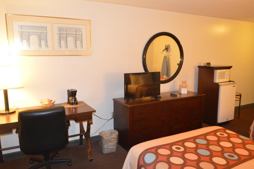 American Elite Inn Hazard Extérieur photo