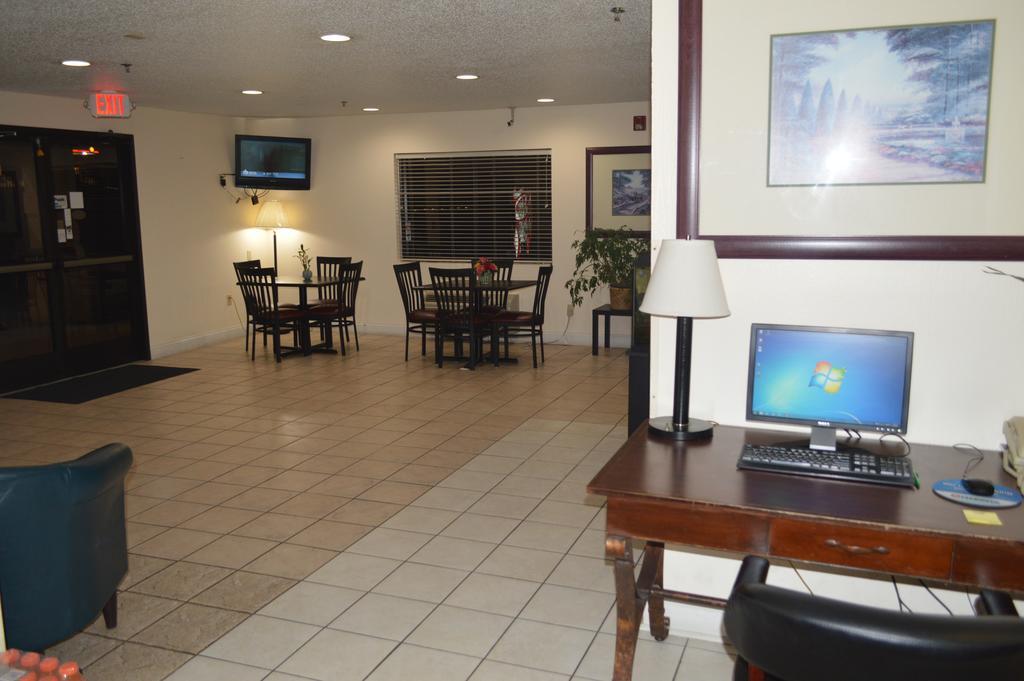 American Elite Inn Hazard Extérieur photo