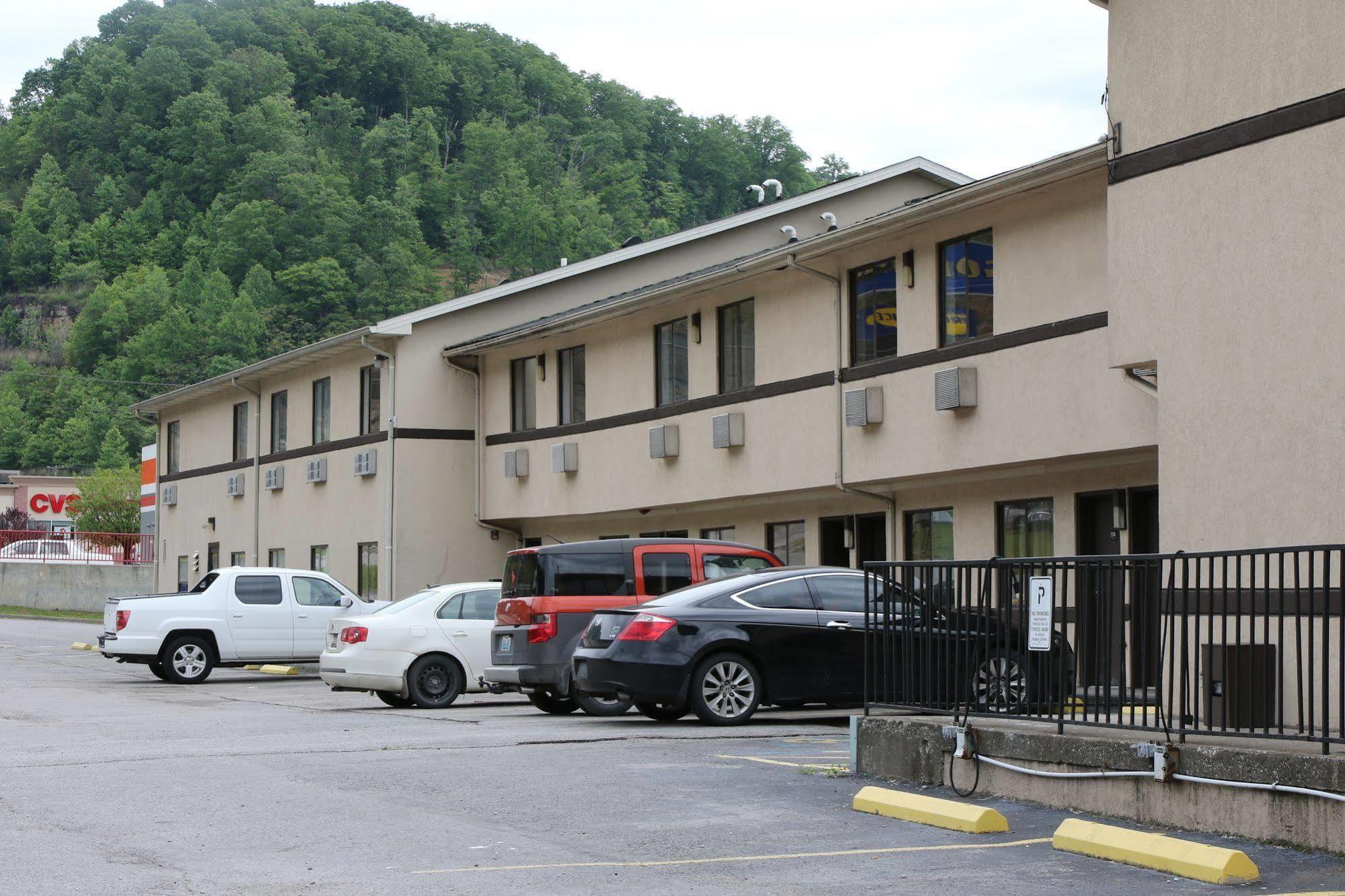 American Elite Inn Hazard Extérieur photo