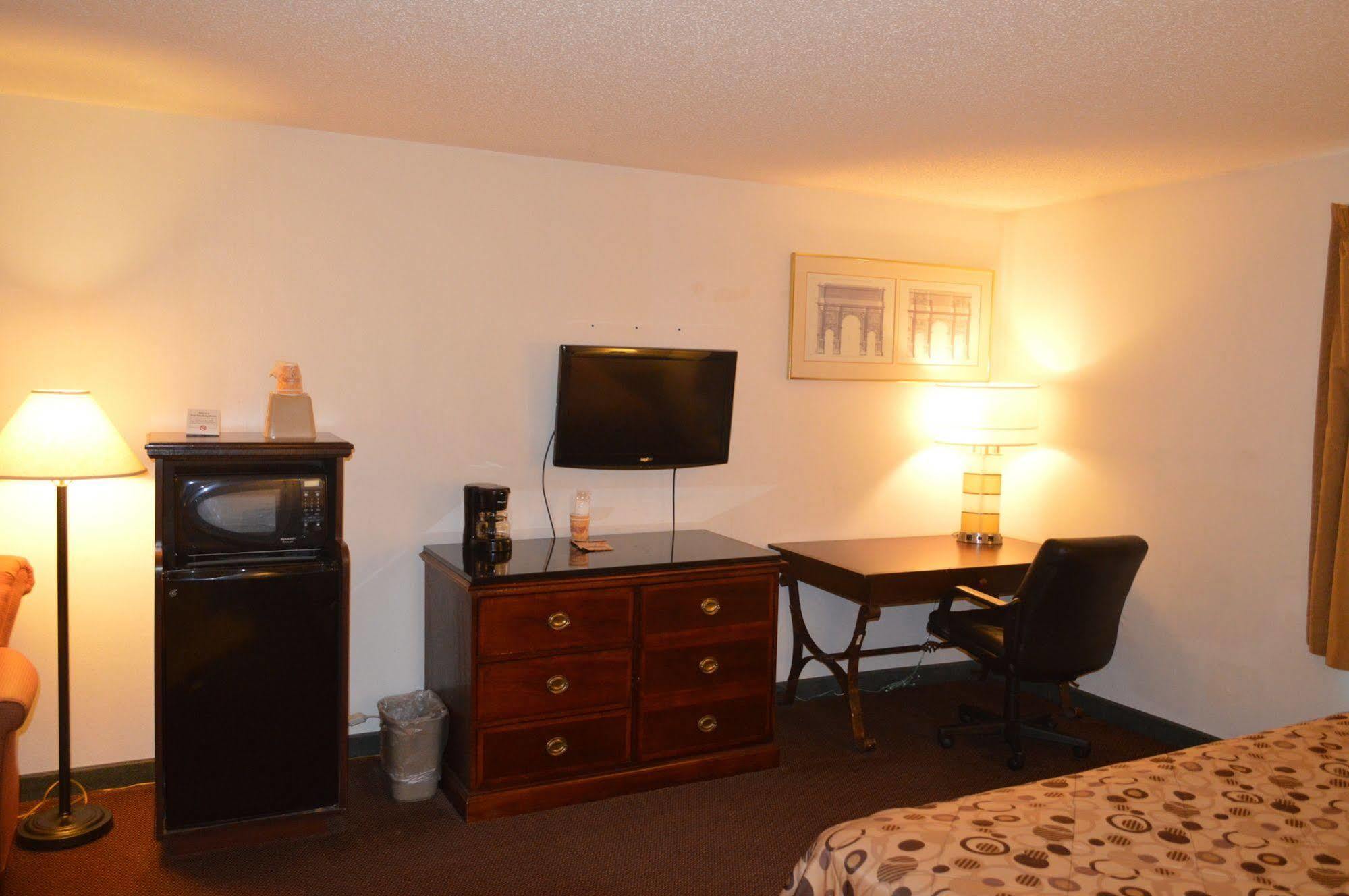 American Elite Inn Hazard Extérieur photo
